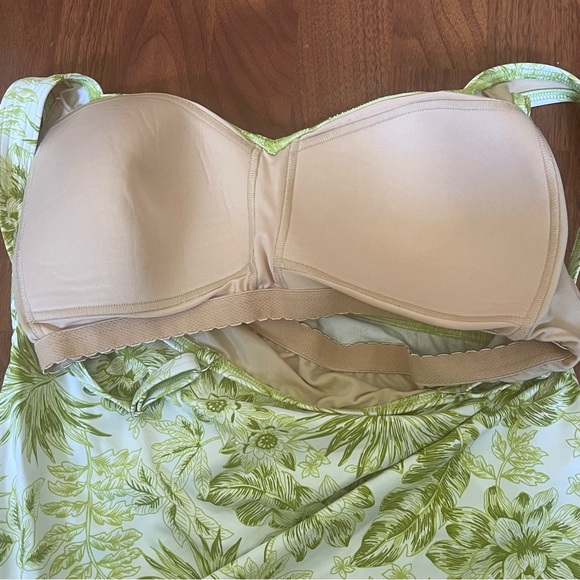 Lands End Womens Tankini Top Swimwear Green Floral Adjustable Strap Stretch 12P - Picture 5 of 8